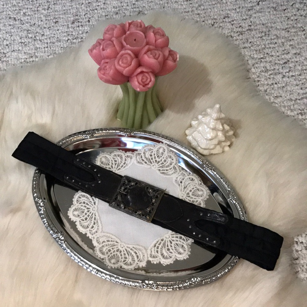 ❤️Old World ~ Vintage Belt!  Rare!!!